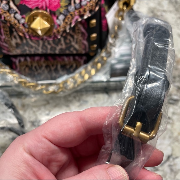 New Betsey Johnson Floral and Leopard Print Purse - Picture 12 of 12